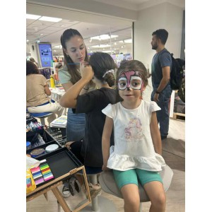 Christmas Facepainting Station 