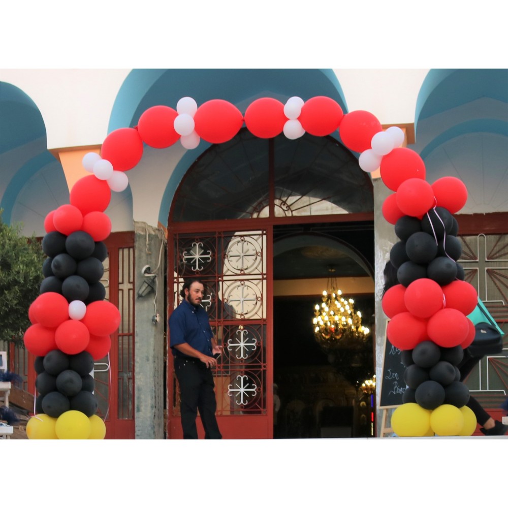 Αψιδα με συνθεση μπαλονιων MIckey  Centerpiece με το θεμα και την ηλικια 