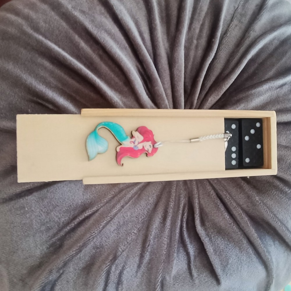 Θεματικό Παιδικό Δωράκι Ντόμινο με μπρελόκ Αριέλ (σετ 30τμχ)