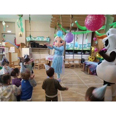  School Party με θέμα Φροζεν