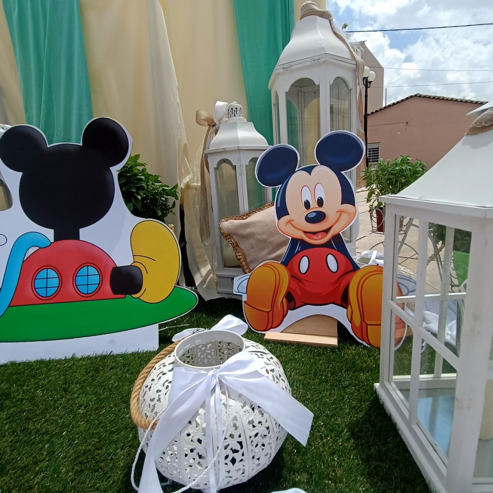 Θεματικό Πακέτο Βάπτισης Mickey Mouse Silver 100 (προσκλητήριο, μπομπονι΄έρες, στολισμός, Candy bar και Salty bar)