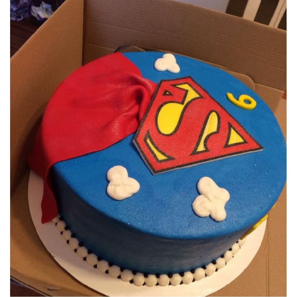 Τούρτα Ζαχαρόπαστας Σούπερ μάν για 25 καλεσμένους ένας οροφος